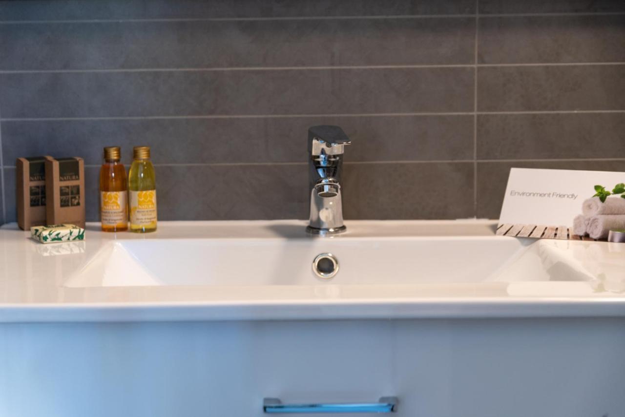 Deluxe Double Room Balcony,1089856212:JPEG