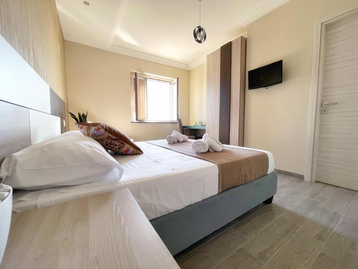 Triple Room Private Bathroom