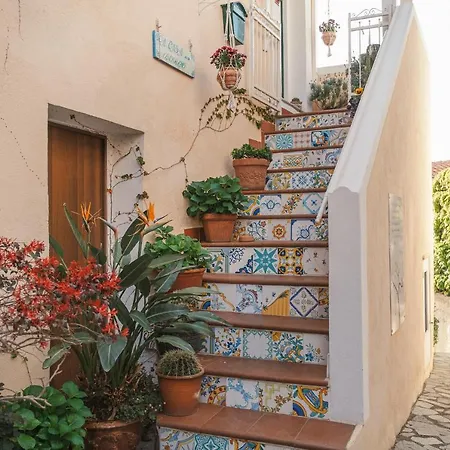 La casa nel borgo-2